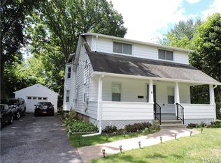 8 Elliot Pl, Spring Valley, NY 10977