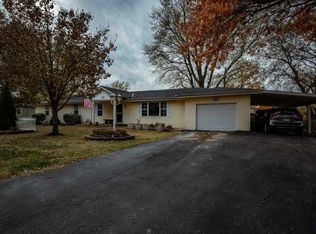 510 Taylor St, Pomona, KS 66076