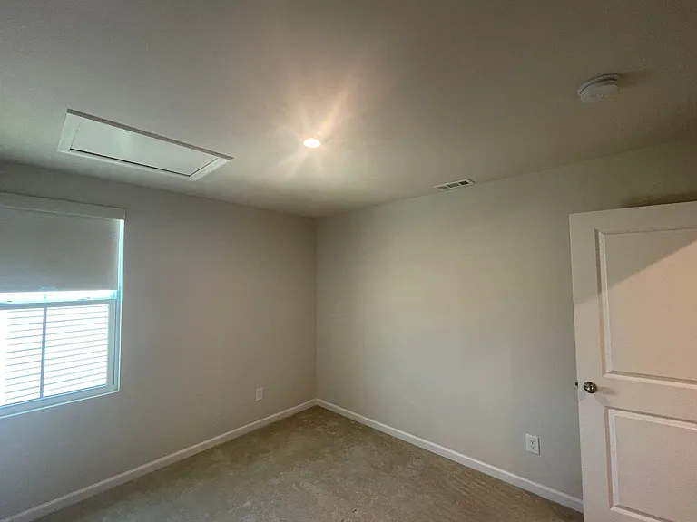 3361 Thorpe Rd — Photo 35
