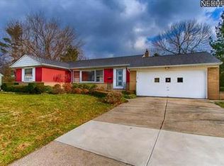 1820 Kenton Cir, Lyndhurst, OH