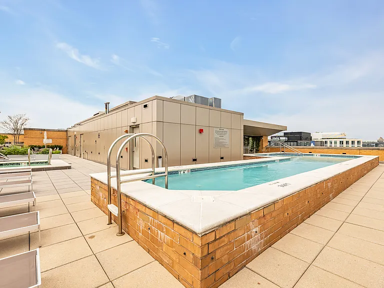 475 K St NW #1123 — Photo 30