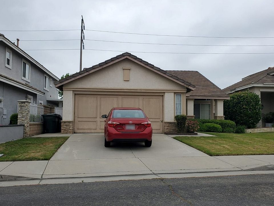 1st image of 11511 Amelia Dr