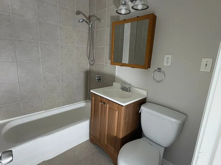 206 Stackpole Street — Photo 22