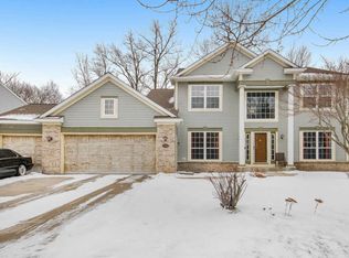 3558 Meadow Grove Dr SE, Kentwood, MI 49512