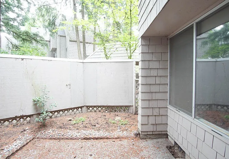 Galewood Commons — Photo 12