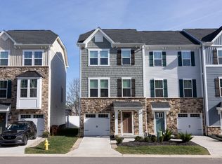 34 Wentworth Ln, Cincinnati, OH