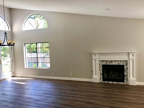 4th image of 2437 Haymarket St