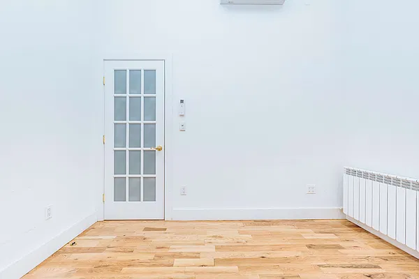 Rented by Nooklyn NYC LLC | media 23