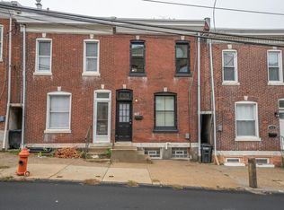 427 Shurs Ln, Philadelphia, PA 19128