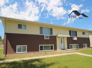 2027 5th St NW #1, Minot, ND 58703