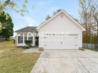 5831 Silver Eagle Dr, Charlotte, NC 28214