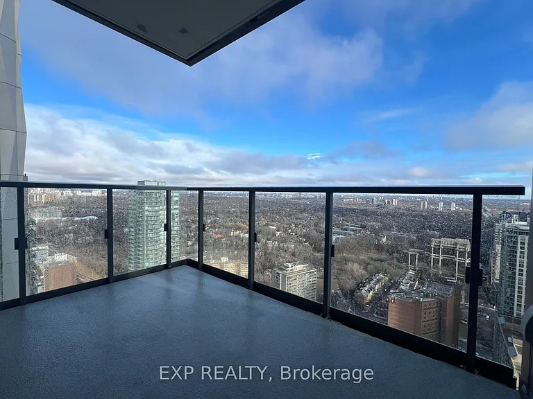 8 Cumberland St #3707 — Photo 6