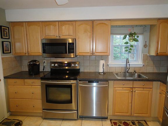 2nd image of 37 Edward Dr