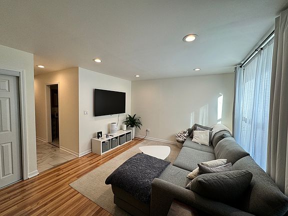 2nd image of 2404 N Surrey Ct #1