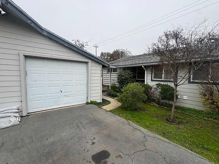 1st image of 2412 Loma Vista Dr