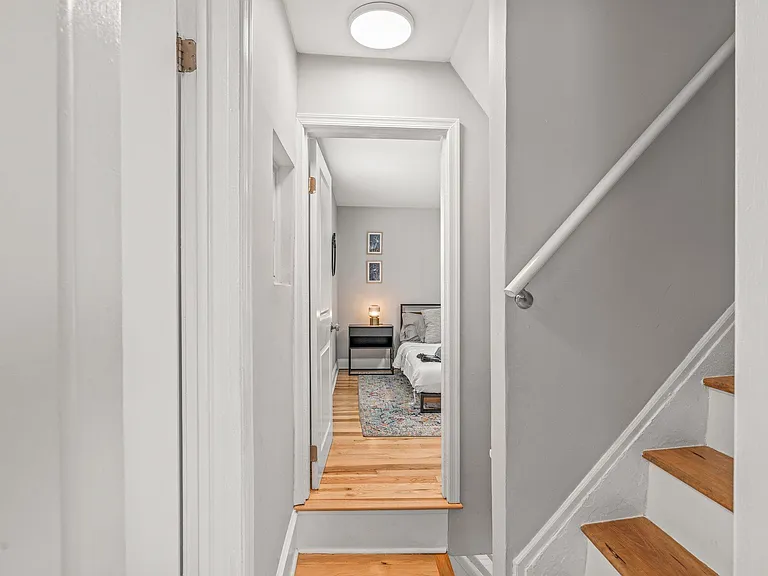 1122 O'Neil St — Photo 17