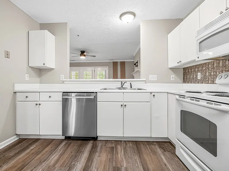 342 Bubble Creek Ct #1 — Photo 8