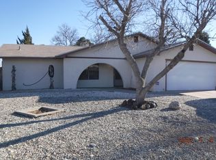 870 Broken Arrow Rd, Roswell, NM 88201