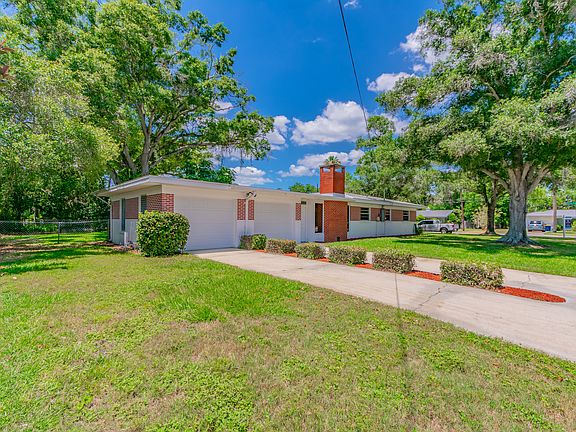 5th image of 3061 Glen Oak Ave N