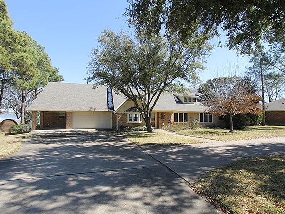 2nd image of 1048 Welch Ln