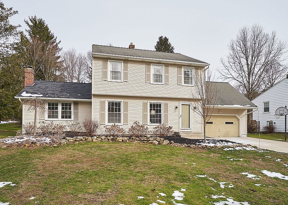 1st image of 8254 Westhill Dr