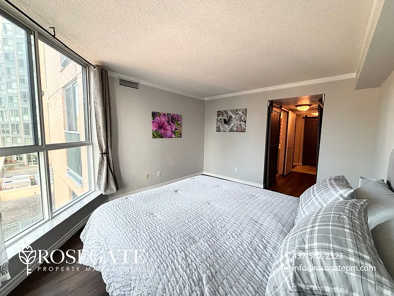 140 Dunlop St E #511 — Photo 13