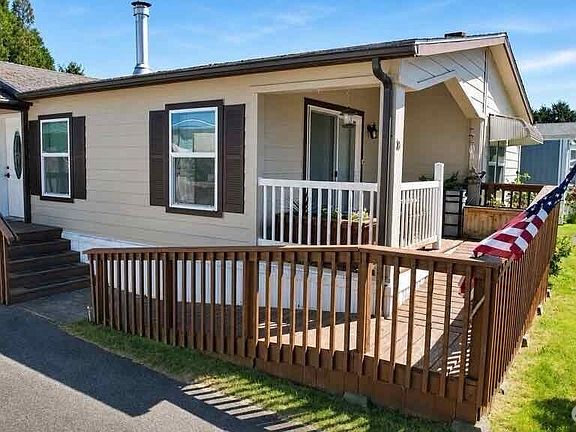 2nd image of 10239 185th Street SW #10