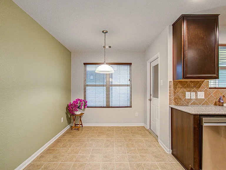 14915 Calico Heights Ln — Photo 8