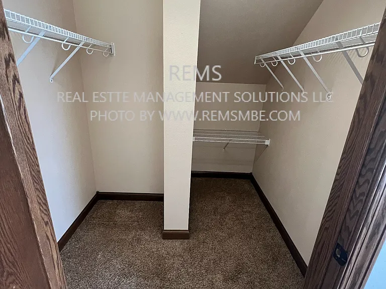 345 Laurel St #2 — Photo 11