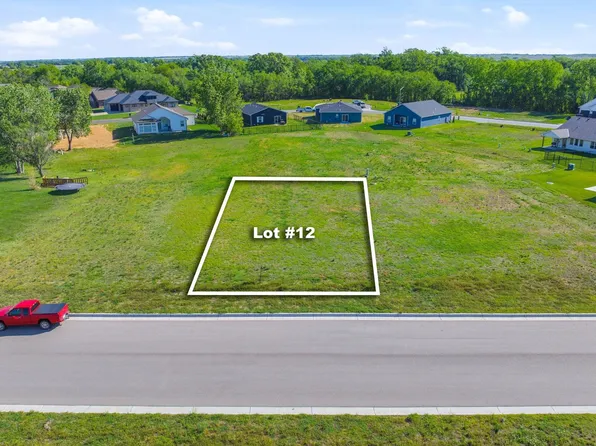 324 W Cherry Oaks St, Cheney, KS 67025