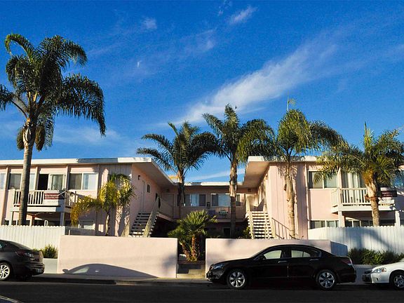 Great Building with only 8 units!