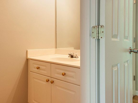 5th image of 7252 Highway 70 S APT 1101