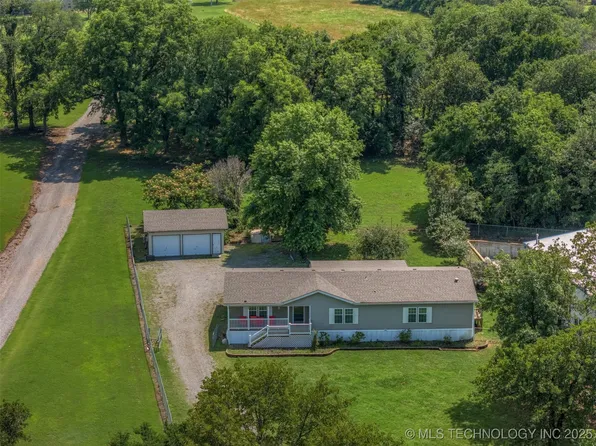 32512 Long Bay Rd, Wagoner, OK 74467