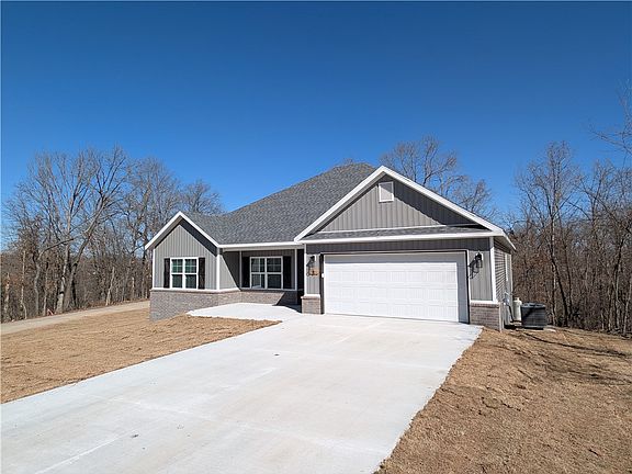 2nd image of 8 Whithorn Ln