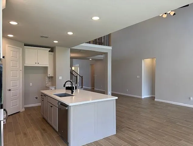 10918 Spring Wind Dr — Photo 9