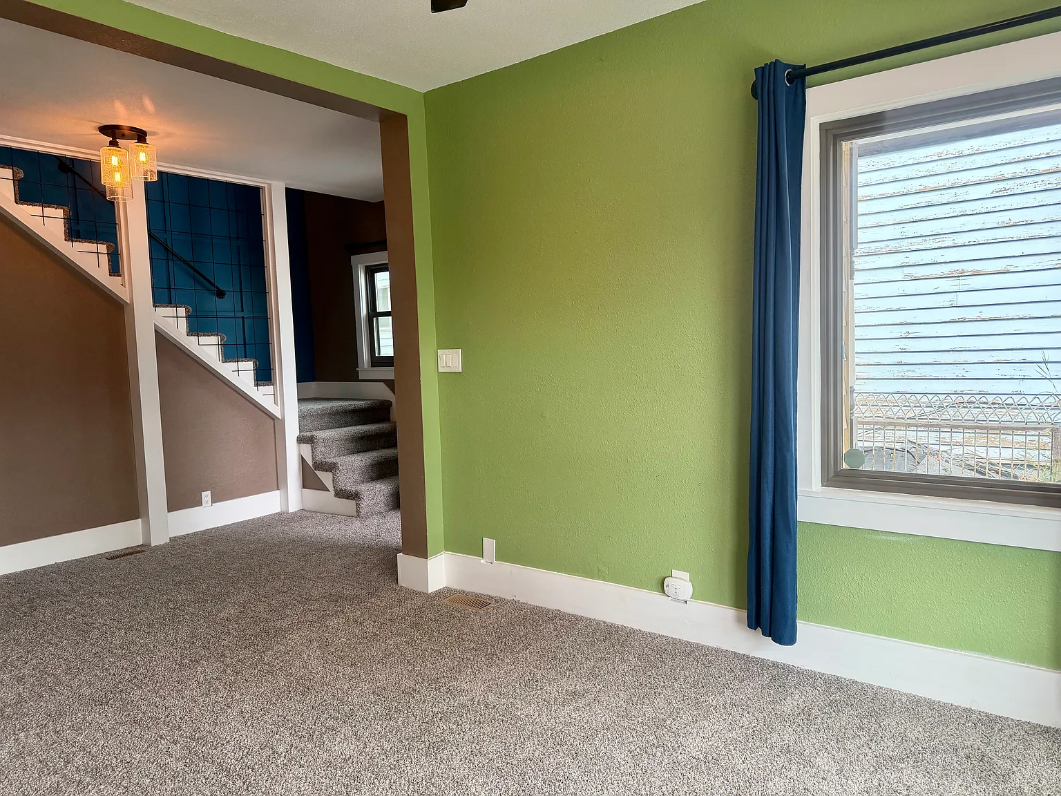 3 bed, 1996 sqft, $3,250 — Photo 4