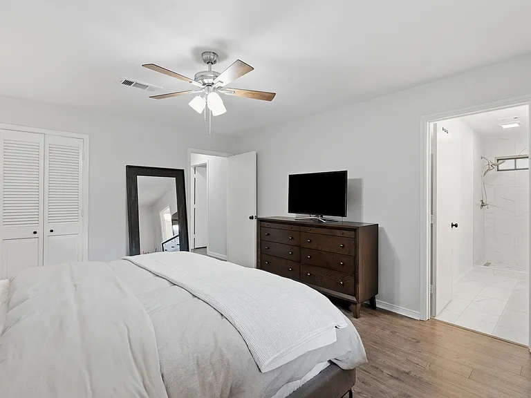 412 E Northgate Dr — Photo 20