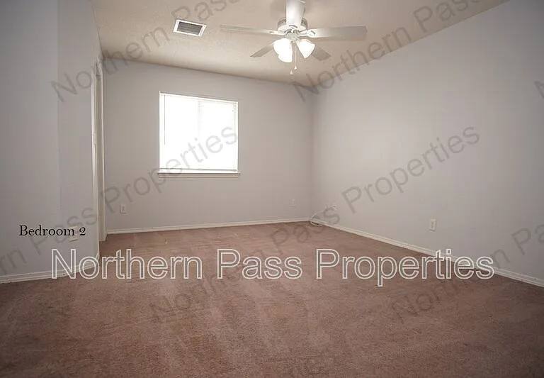 3400 Blue Earth Ln #D — Photo 10