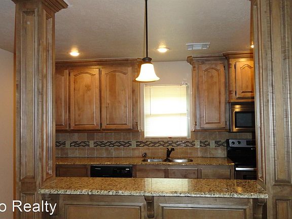 5th image of 4410 SW Rosemary Way