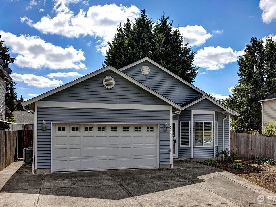 1st image of 9333 NE 28th Circle