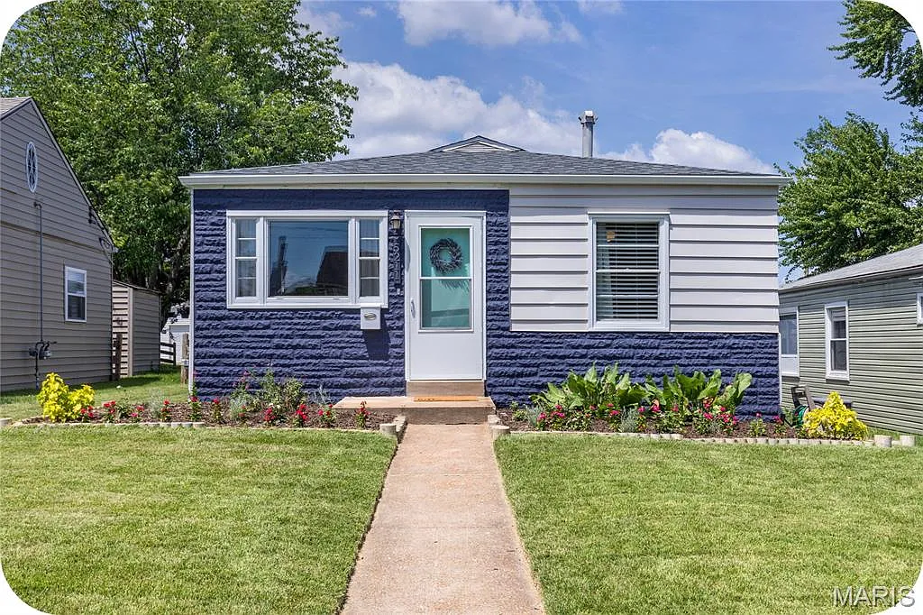5211 Parker Ave photo 1