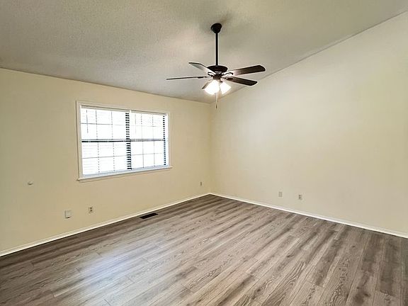 4th image of 2498 W Jane Circle Dr