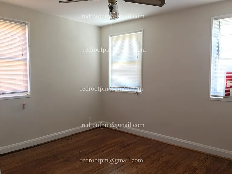 1216 N Augusta Ave — Photo 5