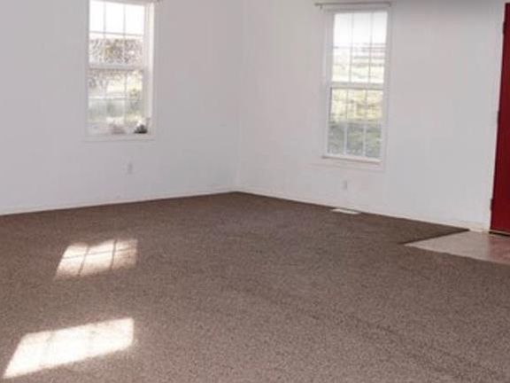 4th image of 1067 Betterton Trl