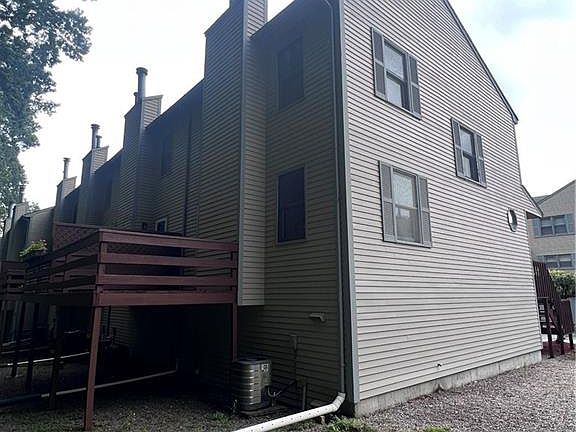 4th image of 1603 Plainfield Pike APT G1