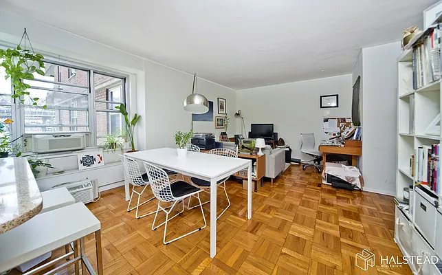 Rented by Halstead Real Estate | media 15