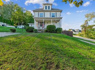 560 Harding St, Irwin, PA 15642