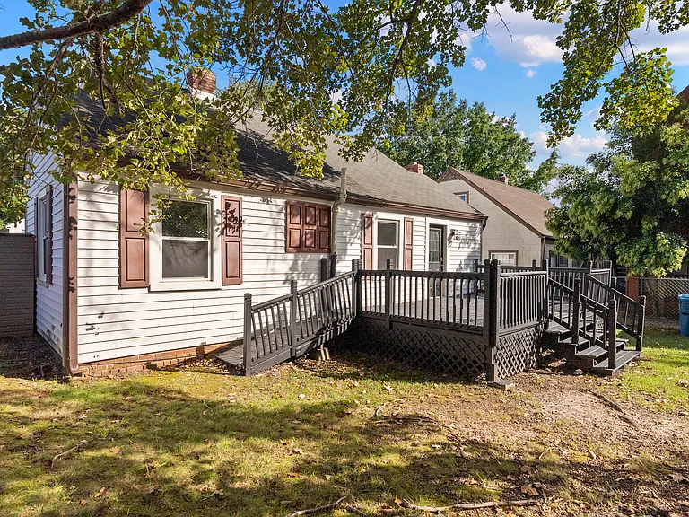 1006 Carlton Ave — Photo 34