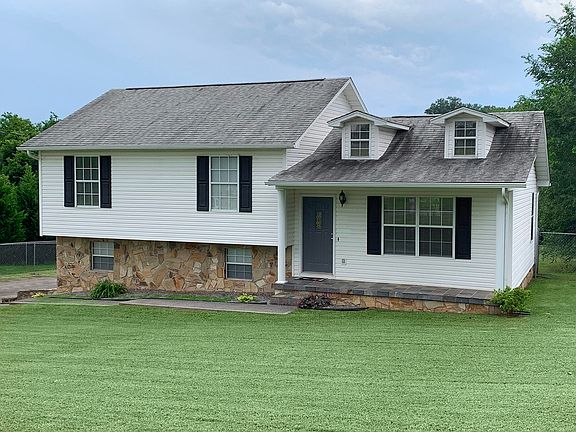 2nd image of 694 Ross Dr