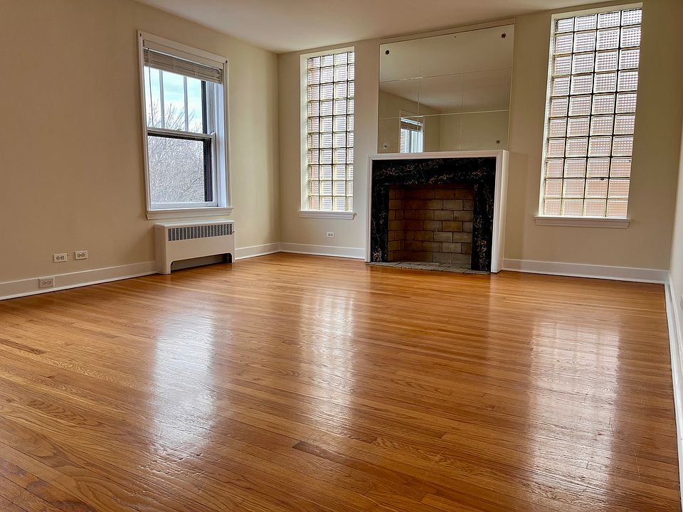1st image of 2450 N Kedzie Blvd #3